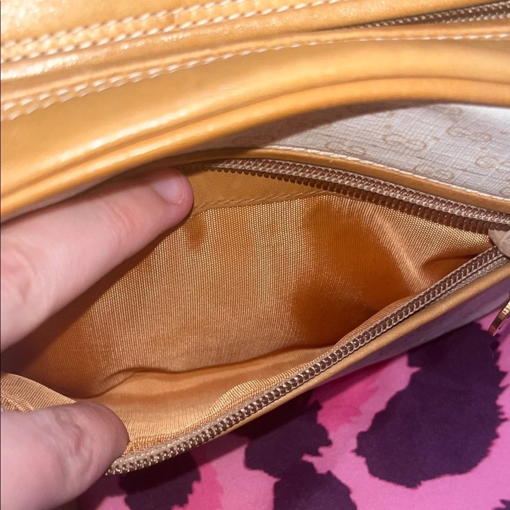 Gucci excellent used